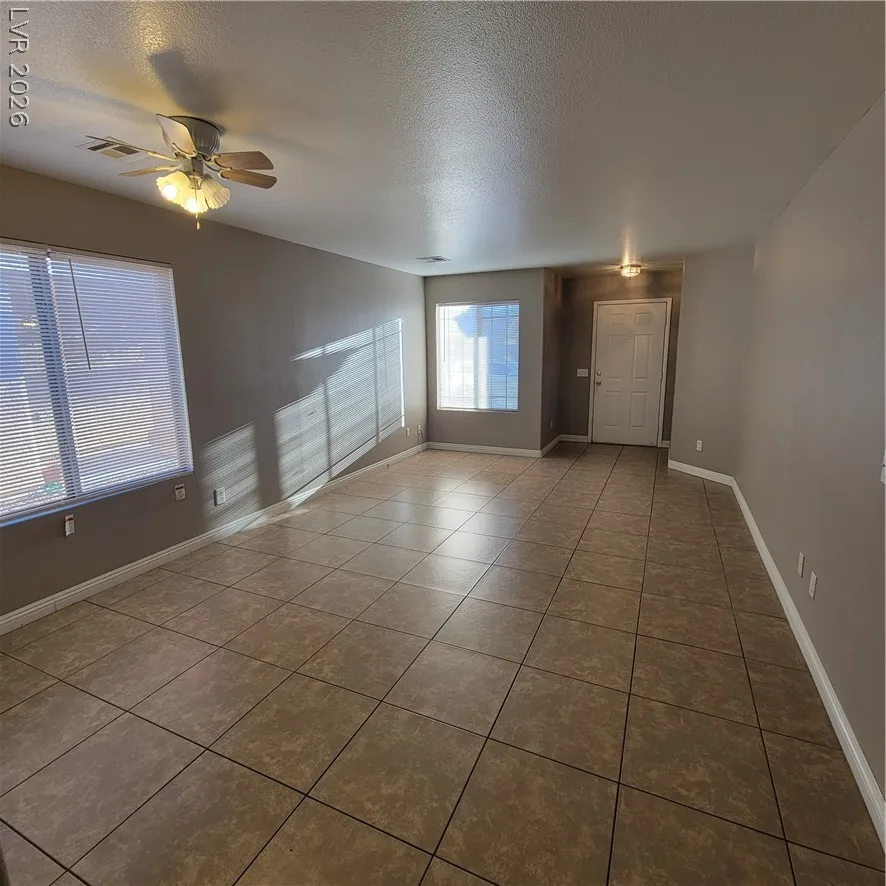2601 Amber Crest Street — photo 3