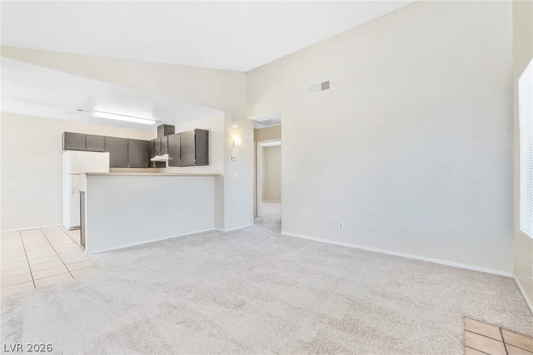 2685 Jennydiane Drive D — photo 4