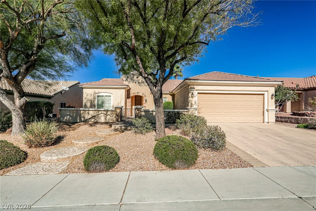 2256 Laurel Heights Lane — photo 1