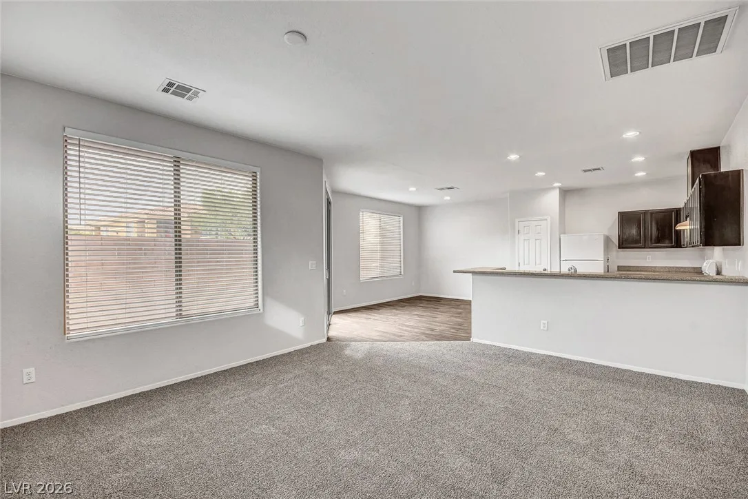 10024 Barengo Avenue — photo 5