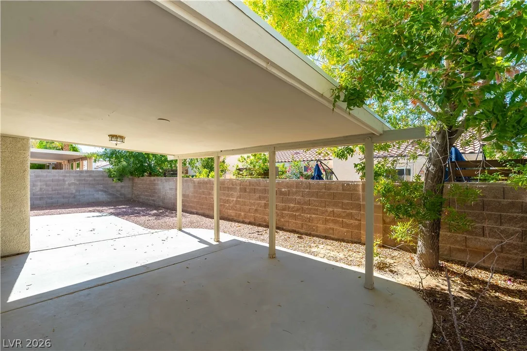 281 Calliope Drive — photo 2