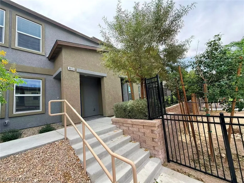 4824 Orchid Ridge Avenue — photo 1