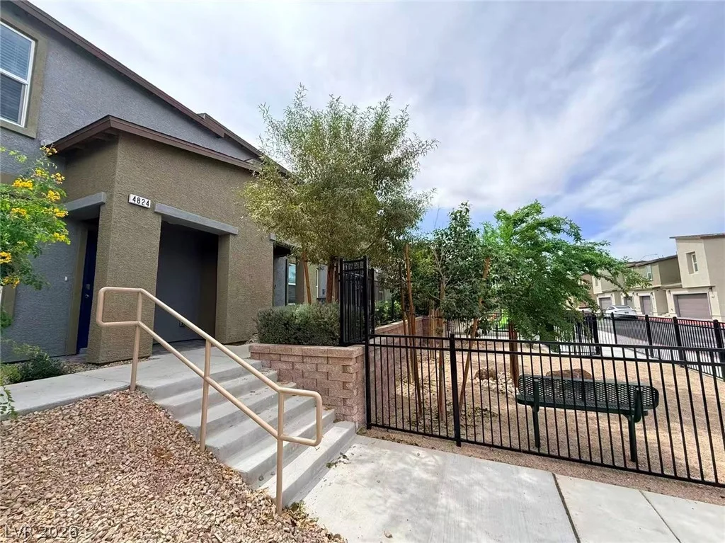 4824 Orchid Ridge Avenue — photo 3