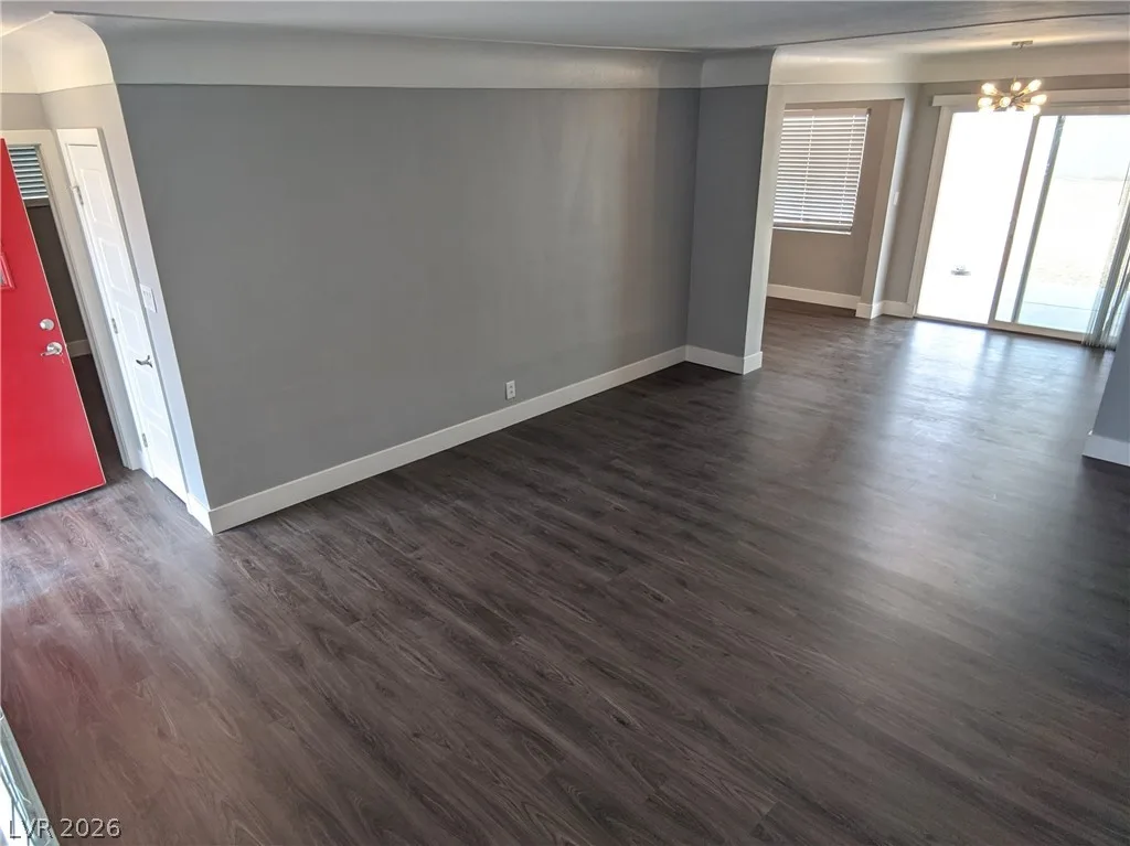 2216 SANTA YNEZ Drive — photo 5