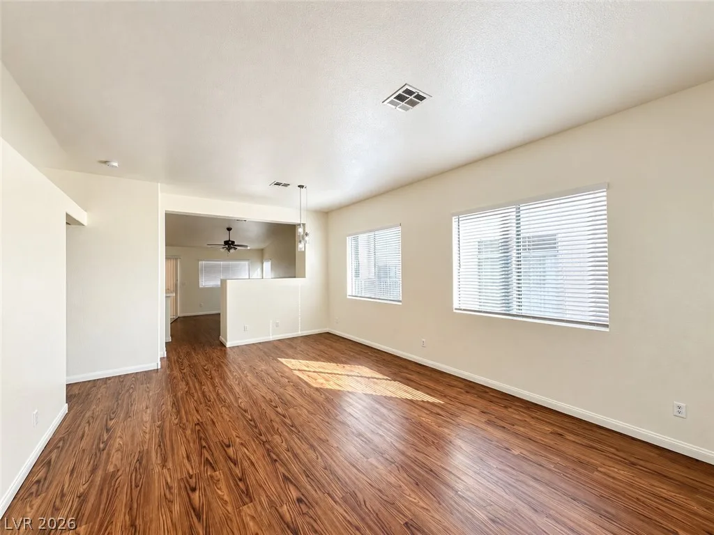 9442 HANTA Avenue — photo 5