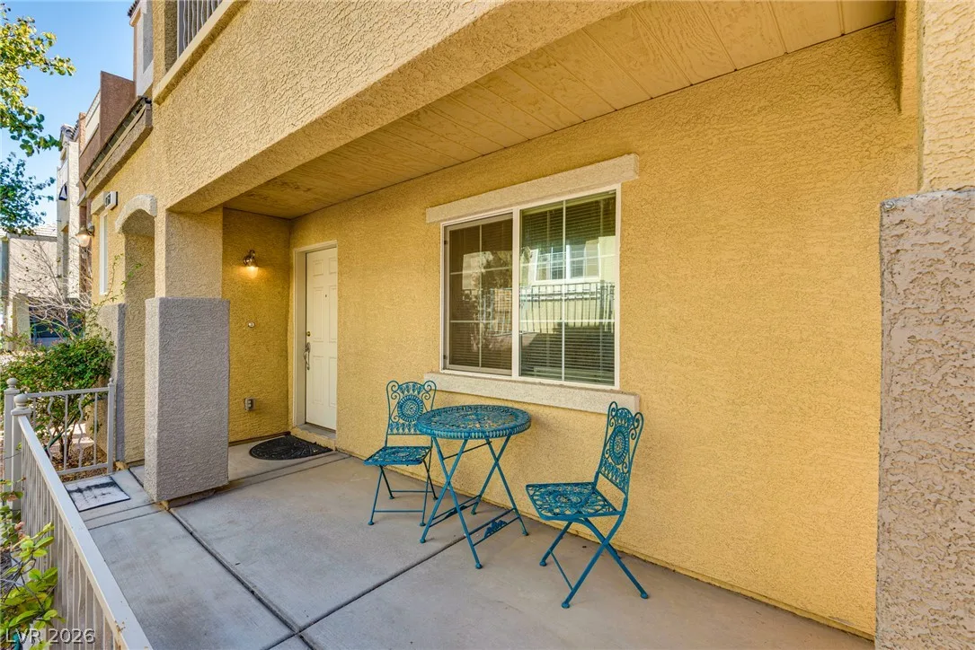 9168 Dimpled Court — photo 3