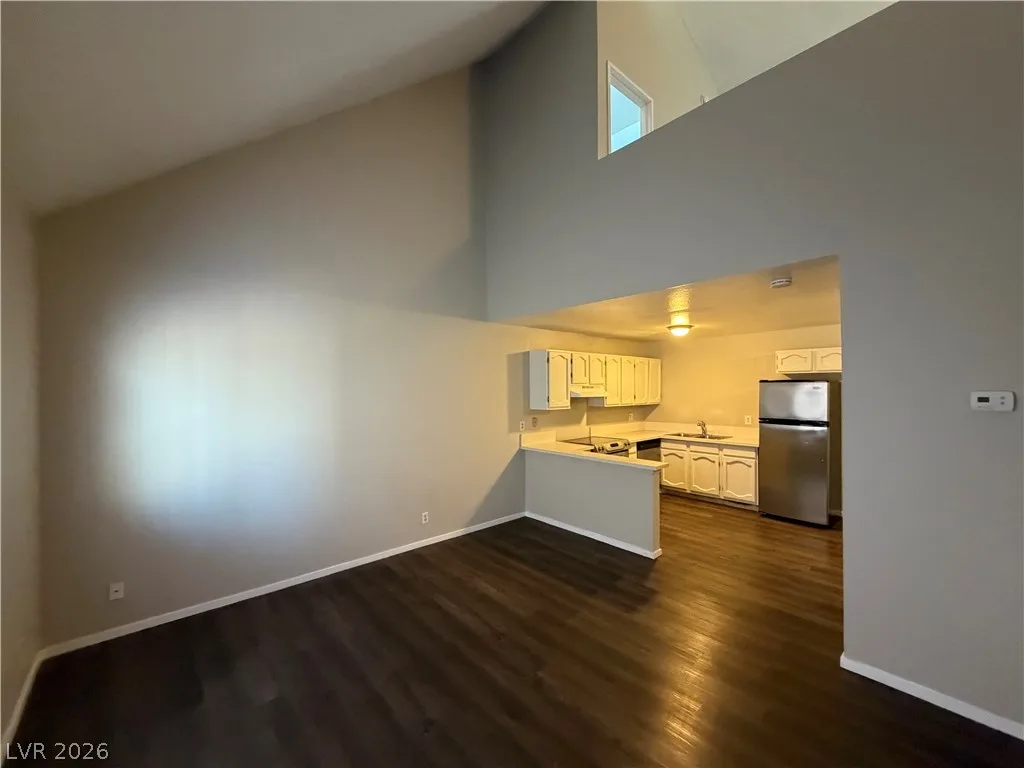 5188 Garden Lane D — photo 3