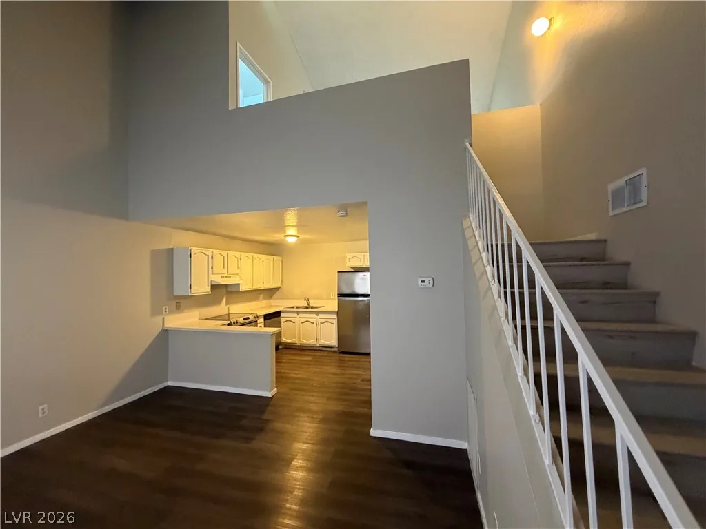 5188 Garden Lane D — photo 4