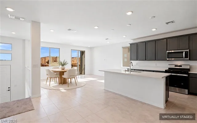 7991 Adelaide Hills Street — photo 5