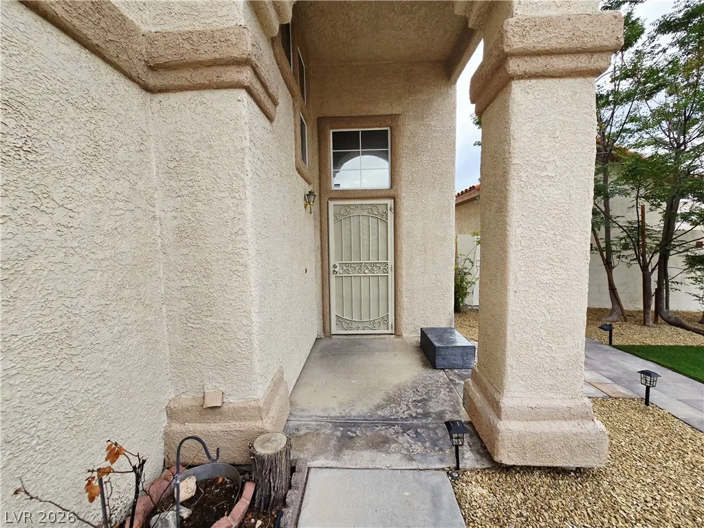 7327 Sequoia Springs Drive — photo 4
