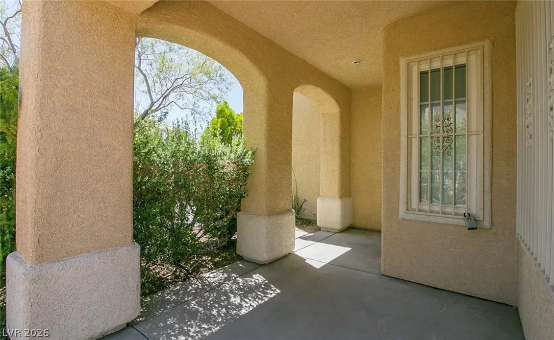 7460 Comanche Canyon Avenue — photo 3