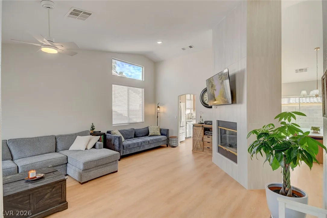 6113 Desert Haven Road — photo 5