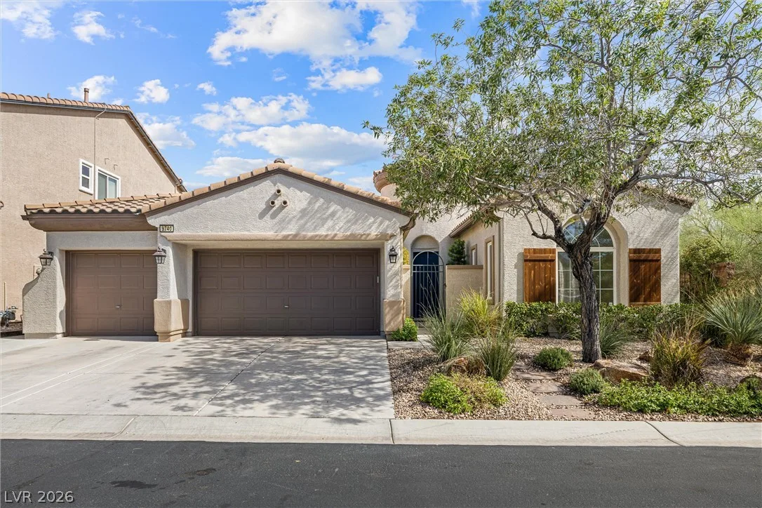 9740 Pan Falls Street — photo 3