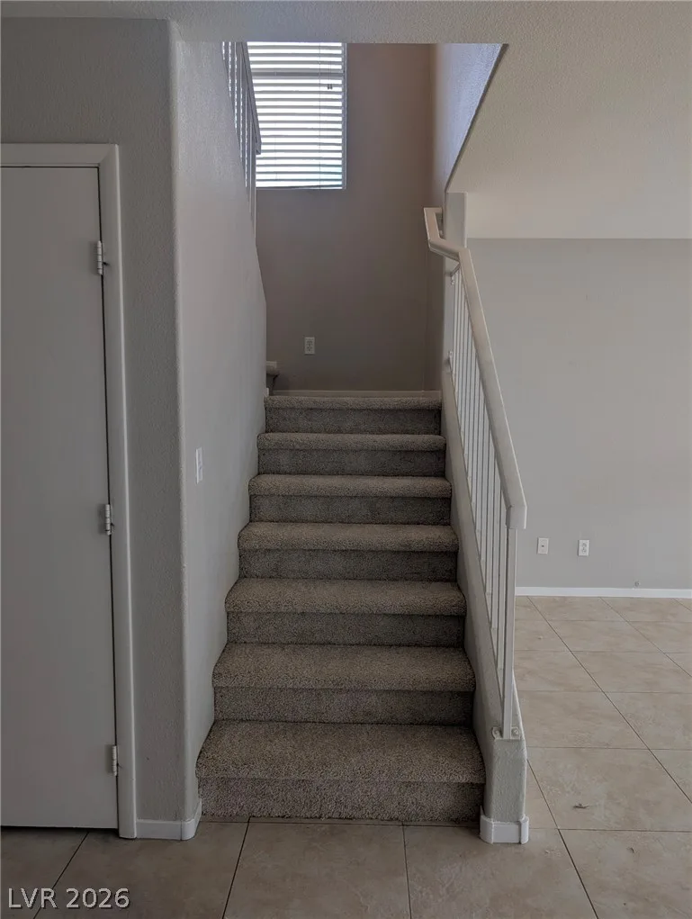 8613 Hidden Pines Avenue — photo 4