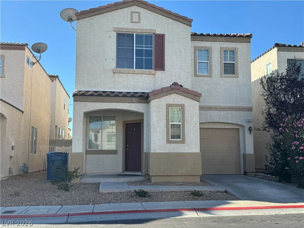 1323 Willow Village Avenue — photo 3