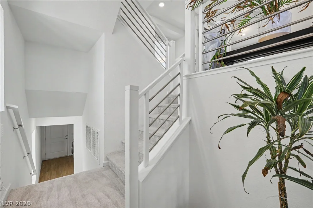 7761 Misty Oaks Avenue — photo 3