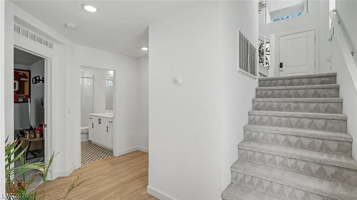 7761 Misty Oaks Avenue — photo 5