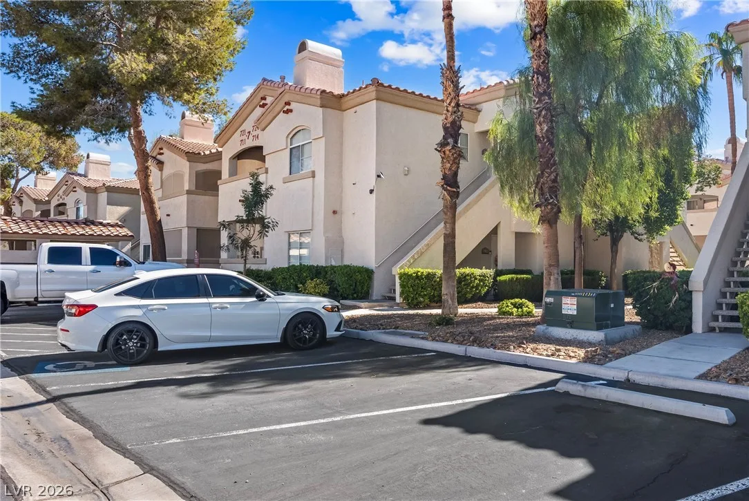 6480 Annie Oakley Drive 721 — photo 3