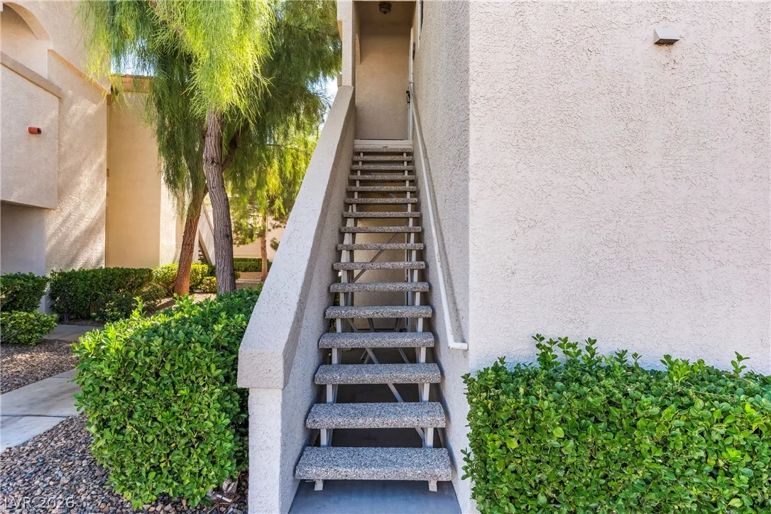 6480 Annie Oakley Drive 721 — photo 4