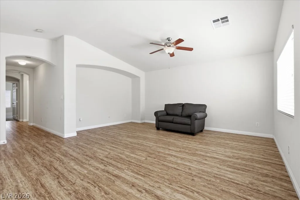 9344 Field Thistle Avenue — photo 5
