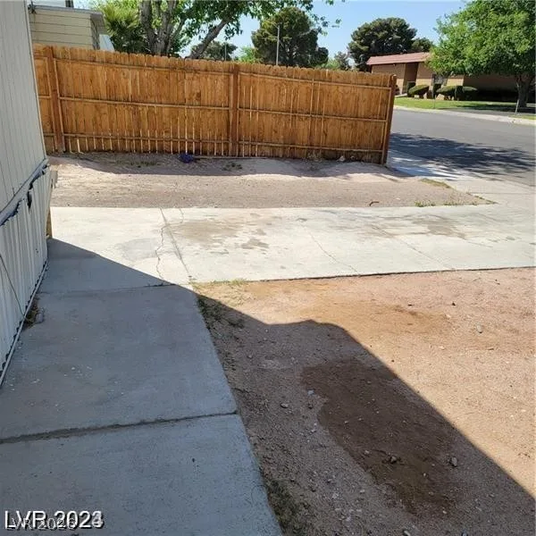 5545 Everglade Street — photo 4