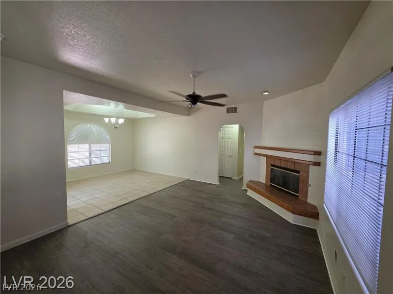 1407 Santa Margarita Street A — photo 4