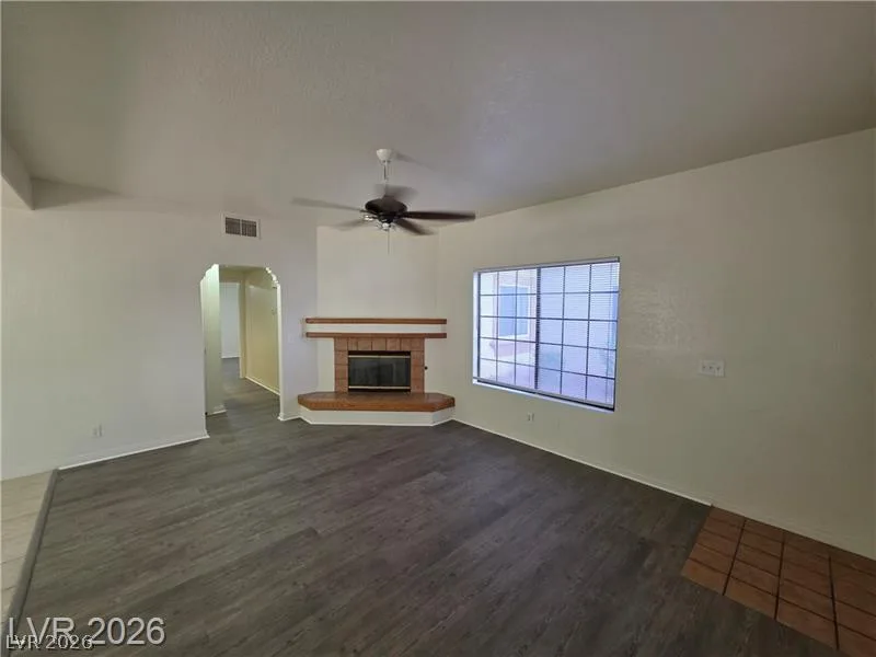 1407 Santa Margarita Street A — photo 5