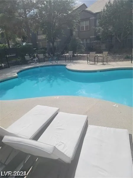555 East Silverado Ranch Boulevard 1123 — photo 3