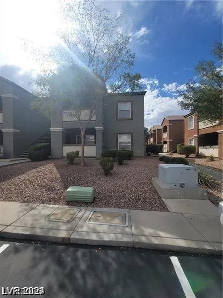 555 East Silverado Ranch Boulevard 1123 — photo 4
