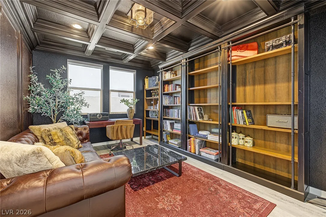 10261 Midnight Meteor Avenue — photo 4