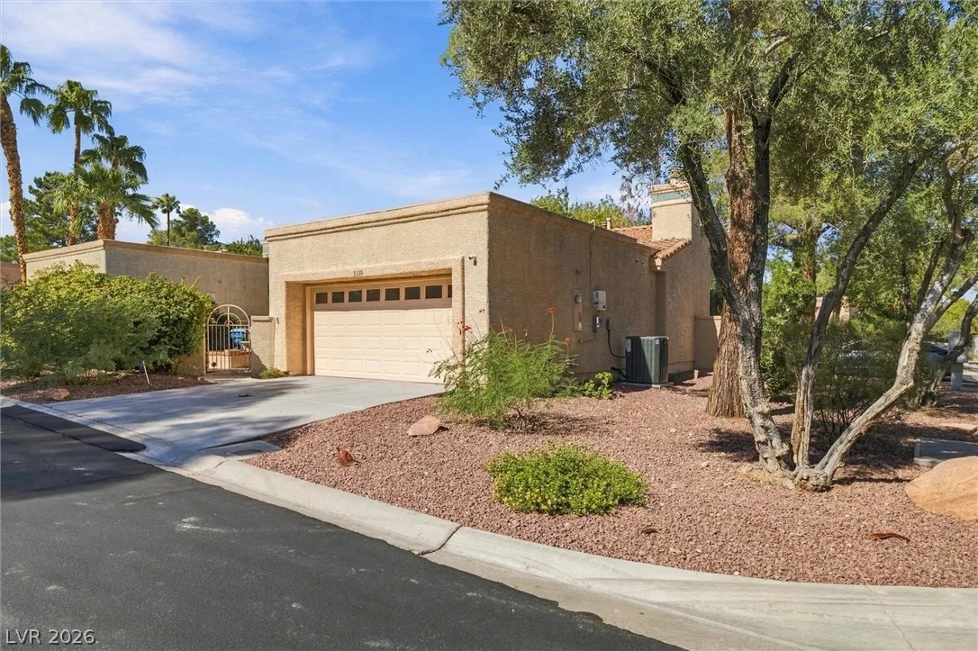 3330 Brookfield Drive — photo 2