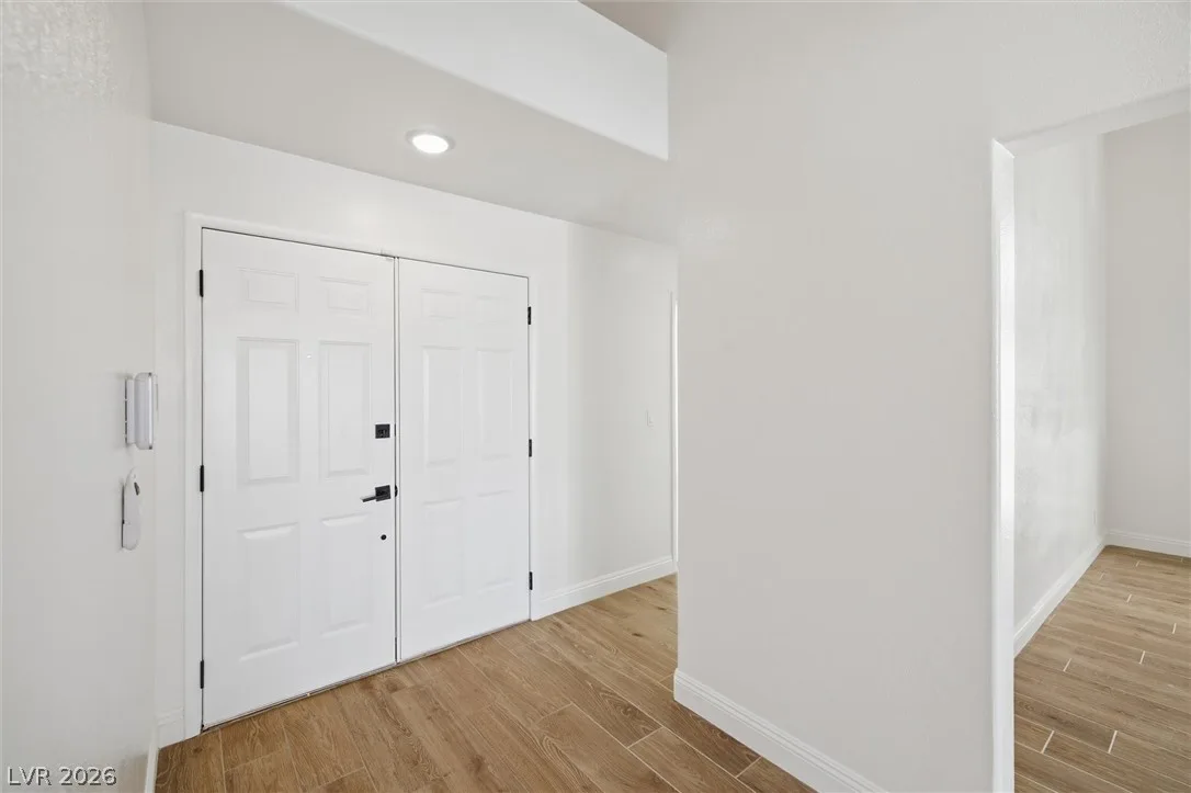 3330 Brookfield Drive — photo 5
