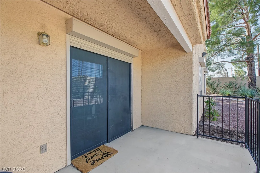 2851 South Valley View Boulevard 1081 — photo 5