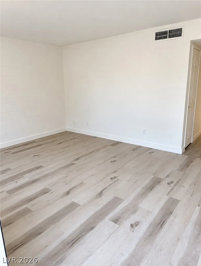 726 East Nelson Avenue A — photo 5
