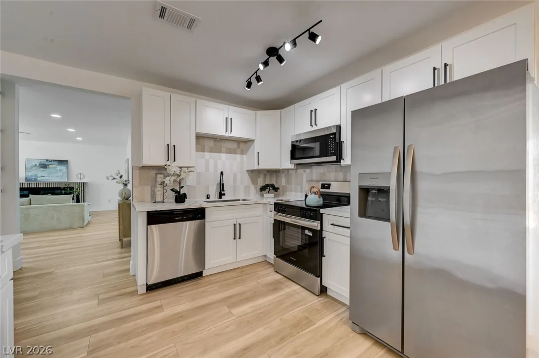 209 Ramsey Street — photo 2