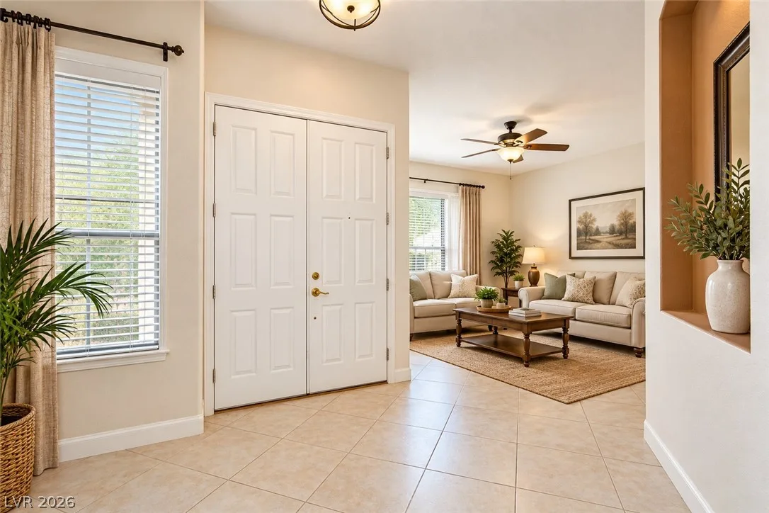 1036 Dodger Blue Avenue — photo 4