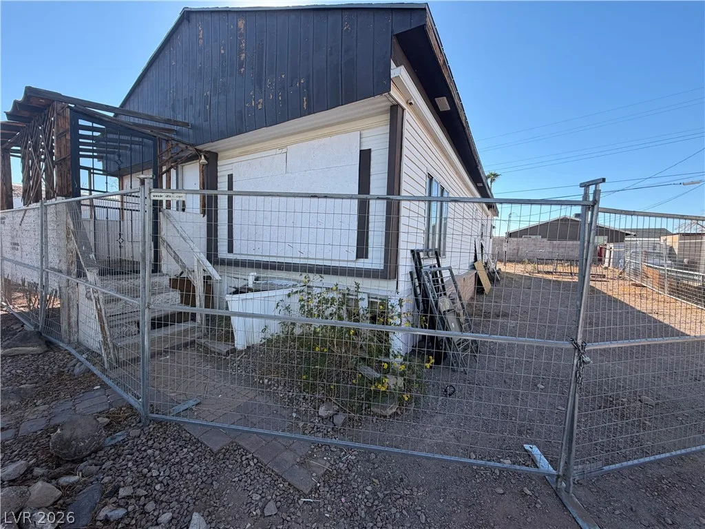 212 Mojave Lane — photo 2