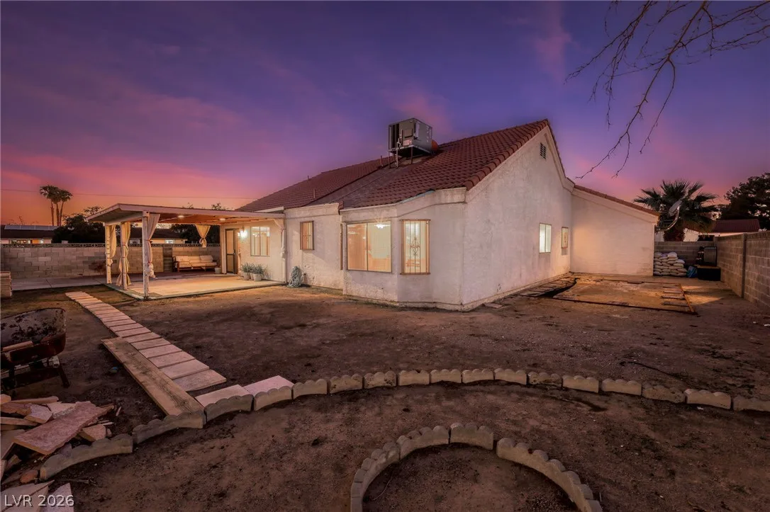 901 Shifting Sands Drive — photo 2