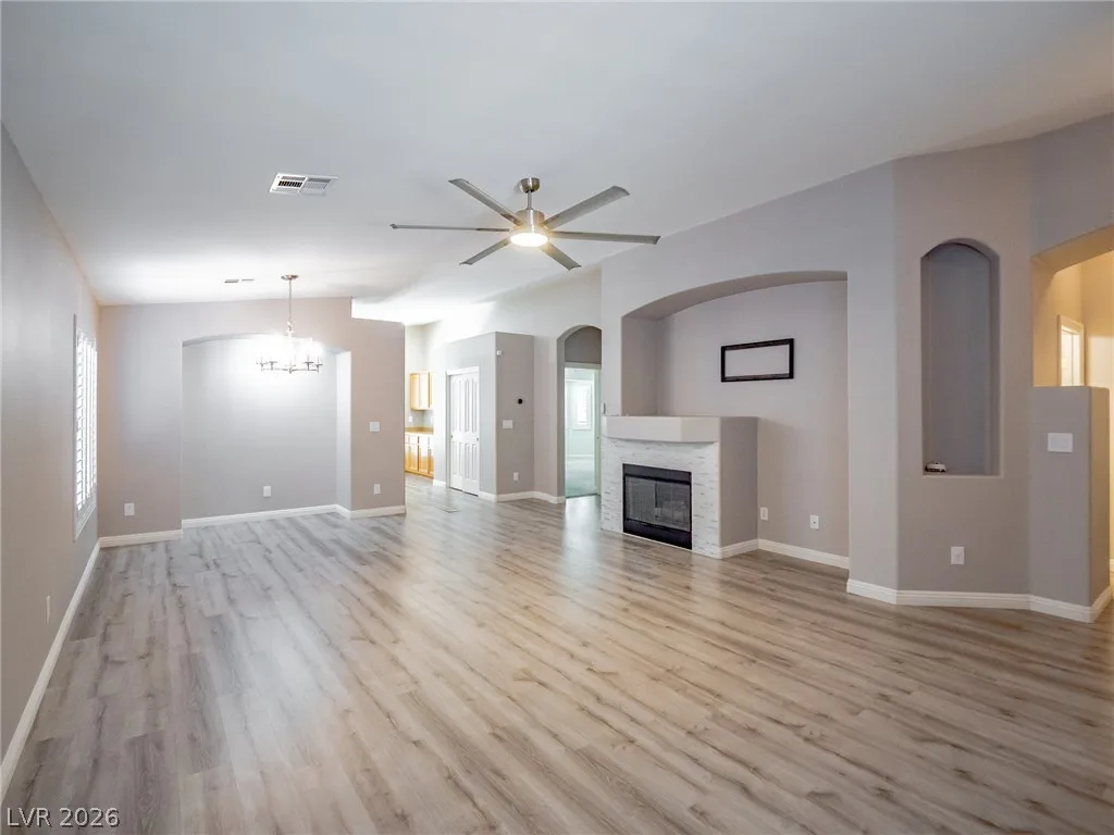 5977 Sierra Medina Avenue — photo 4