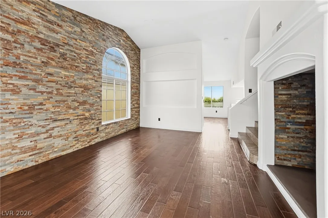 9474 Lightning Bay Court — photo 3