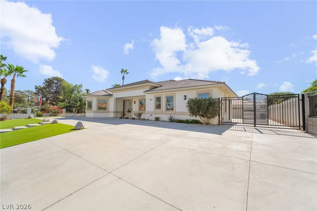 3869 Rawhide Street — photo 3