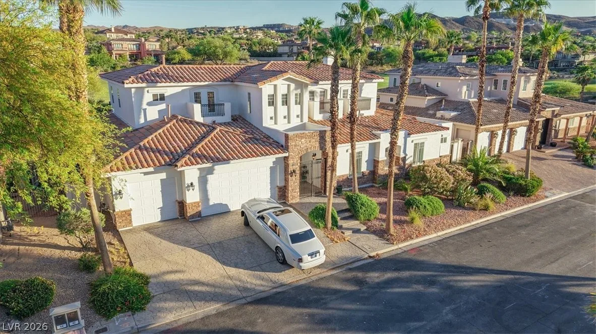 42 Grand Miramar Drive — photo 2