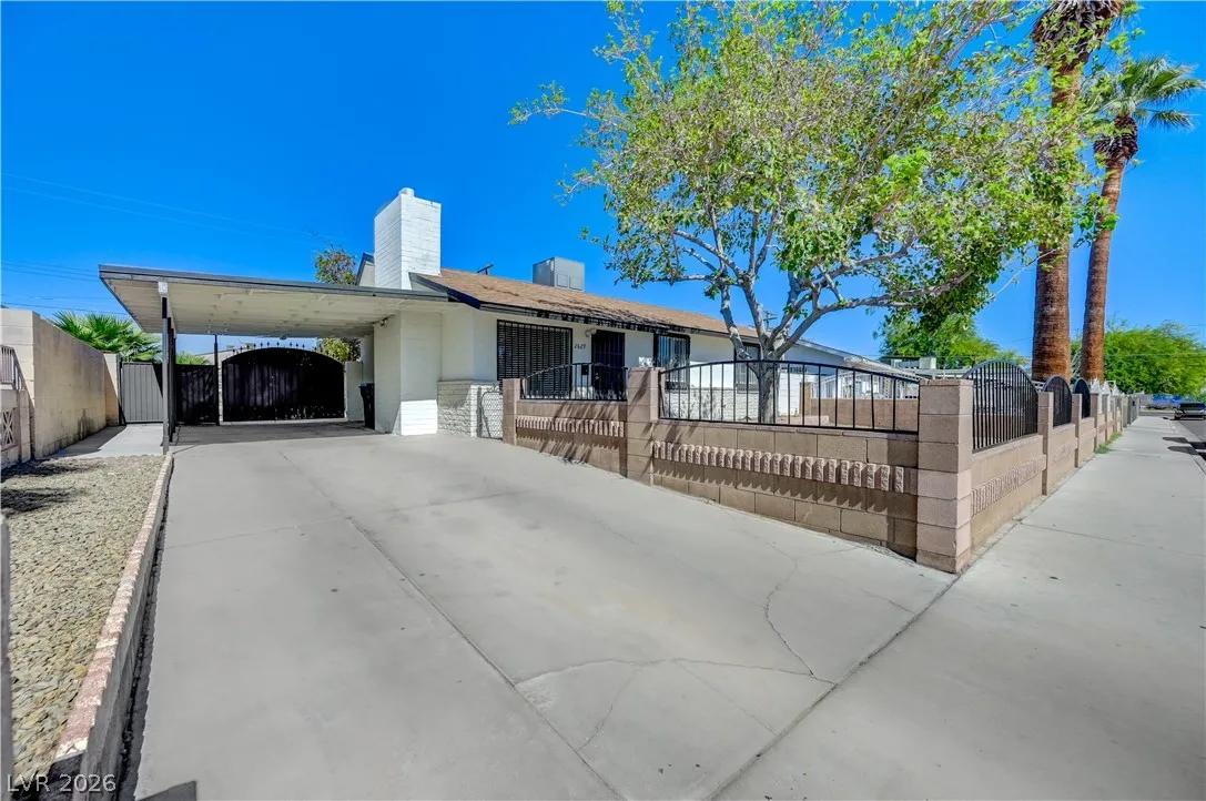 2629 Theresa Avenue — photo 2