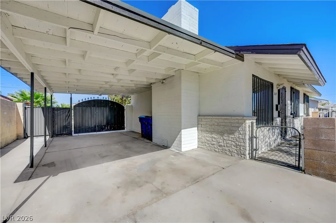2629 Theresa Avenue — photo 3