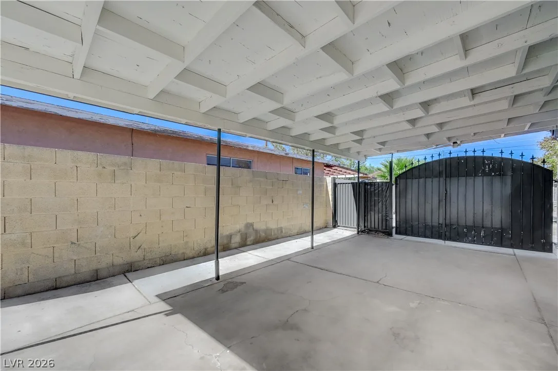 2629 Theresa Avenue — photo 4