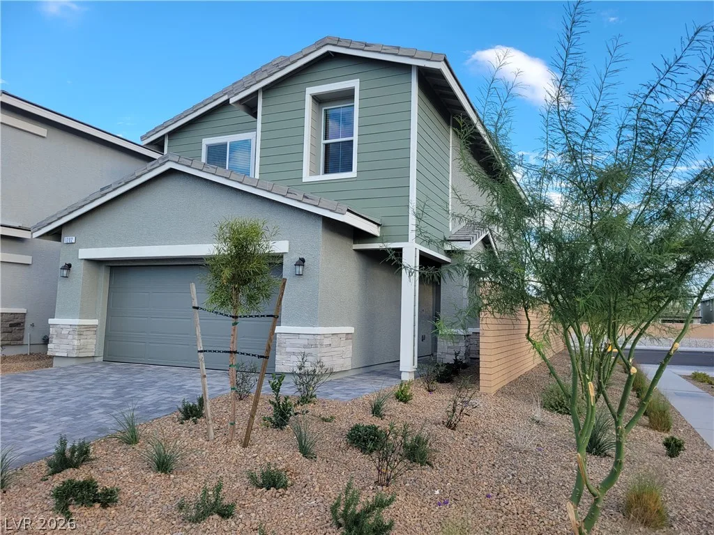 1202 Sun Parakeet Drive — photo 2