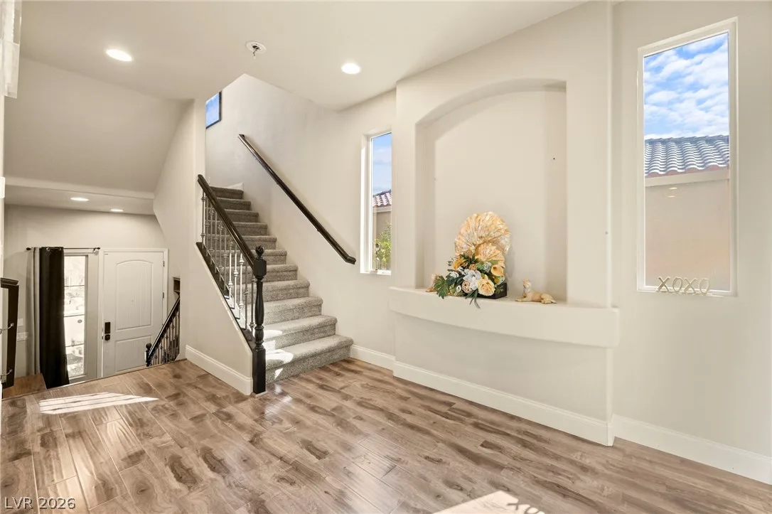9715 Fox Estate Street — photo 4