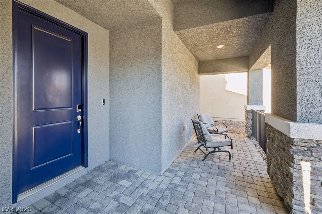1867 Michael Springs Place — photo 3