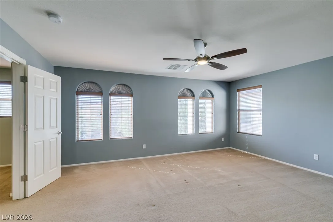 10238 Kadumba Street — photo 4