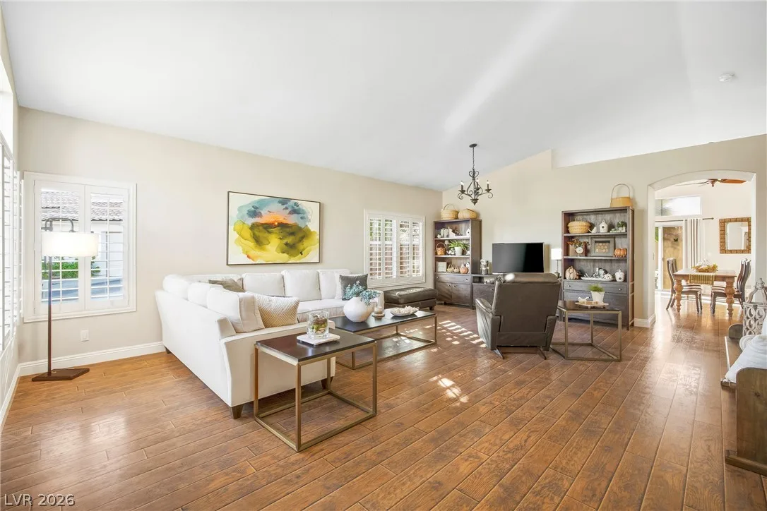 2525 Vera Cruz Circle — photo 3